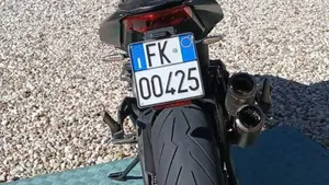 Ducati Monster 937 (2021 - 25)  (5)