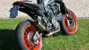 Ducati Monster 937 (2021 - 25)  (8)