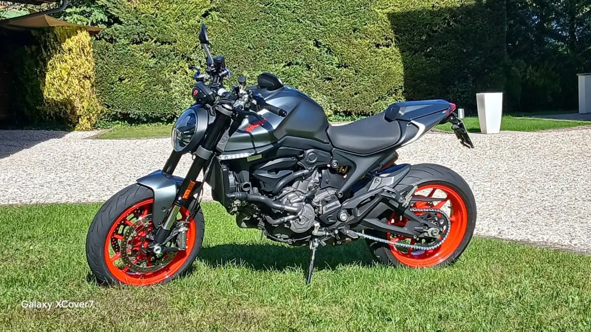 Ducati Monster 937 (2021 - 25)  (11)