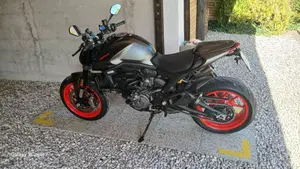 Ducati Monster 937 (2021 - 25)  (15)