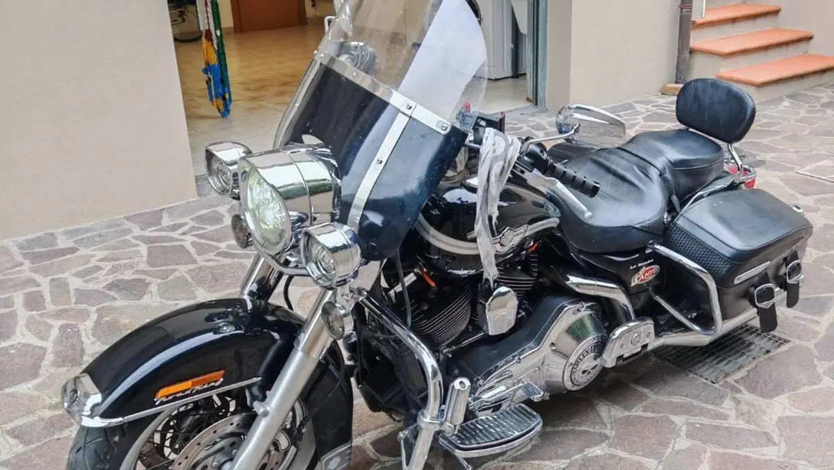 Harley-Davidson 1450 Road King Classic (2003 - 05) - FLHRCI  (5)