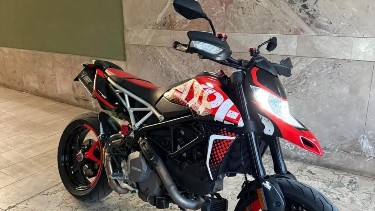 Ducati Hypermotard 950 RVE (2022 - 25) 