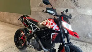 Ducati Hypermotard 950 RVE (2022 - 25) 
