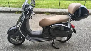 Vespa GTS 250 i.e.  (4)