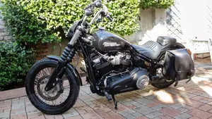 Harley-Davidson 107 Street Bob (2018 - 20) - FXBB  (2)