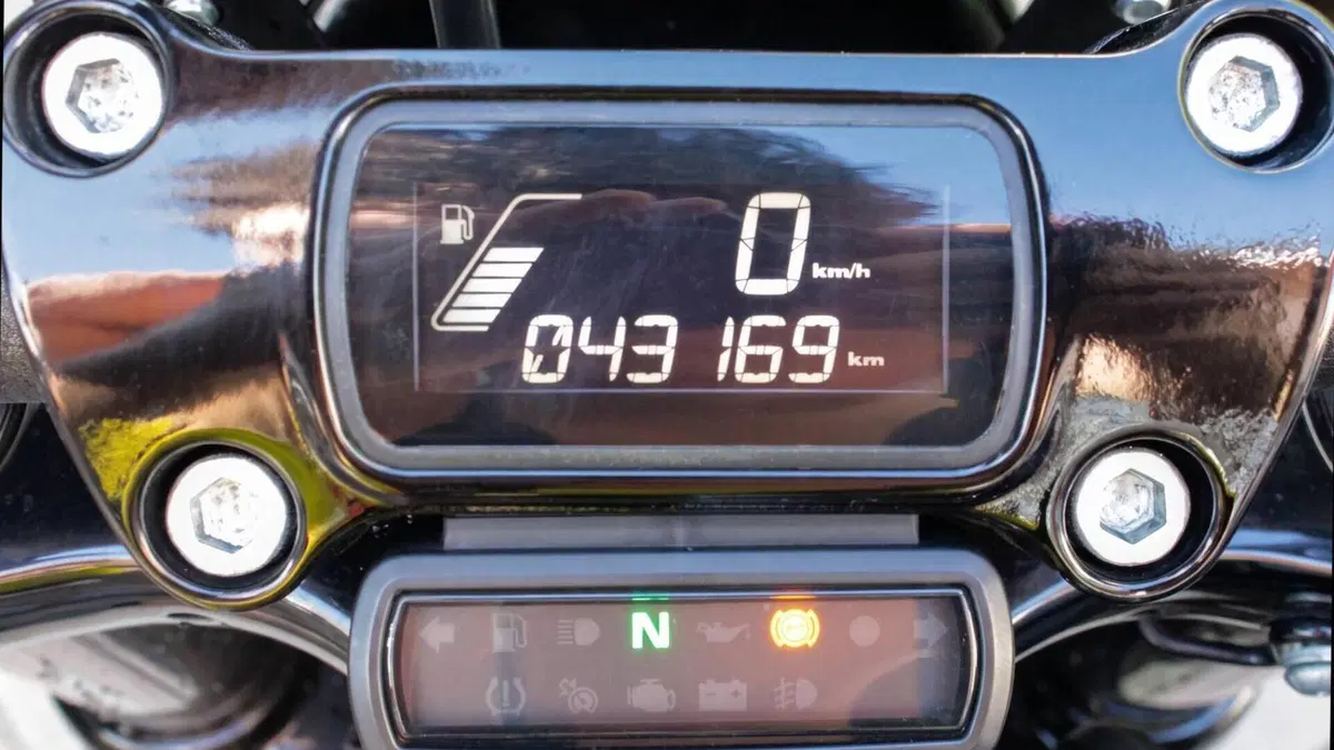 Harley-Davidson 107 Street Bob (2018 - 20) - FXBB  (14)