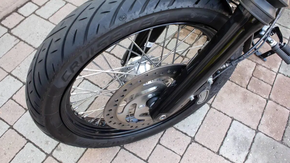 Harley-Davidson 107 Street Bob (2018 - 20) - FXBB  (11)