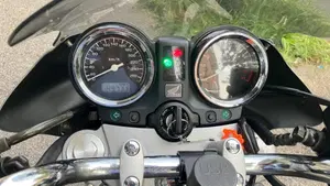 Honda Hornet 900  (3)