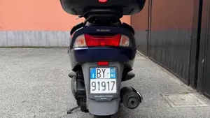 Suzuki Burgman UH 150 (2002 - 06)  (7)