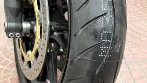 Triumph Speed Triple 1050 (2005 - 11)  (4)