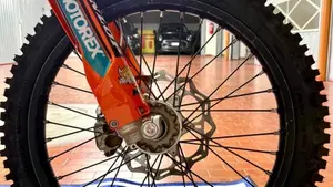 KTM 450 EXC-F Six Days (2024)  (9)
