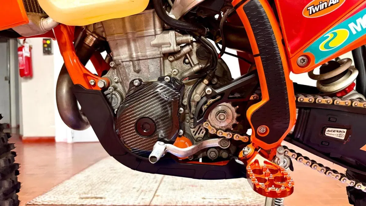 KTM 450 EXC-F Six Days (2024)  (13)