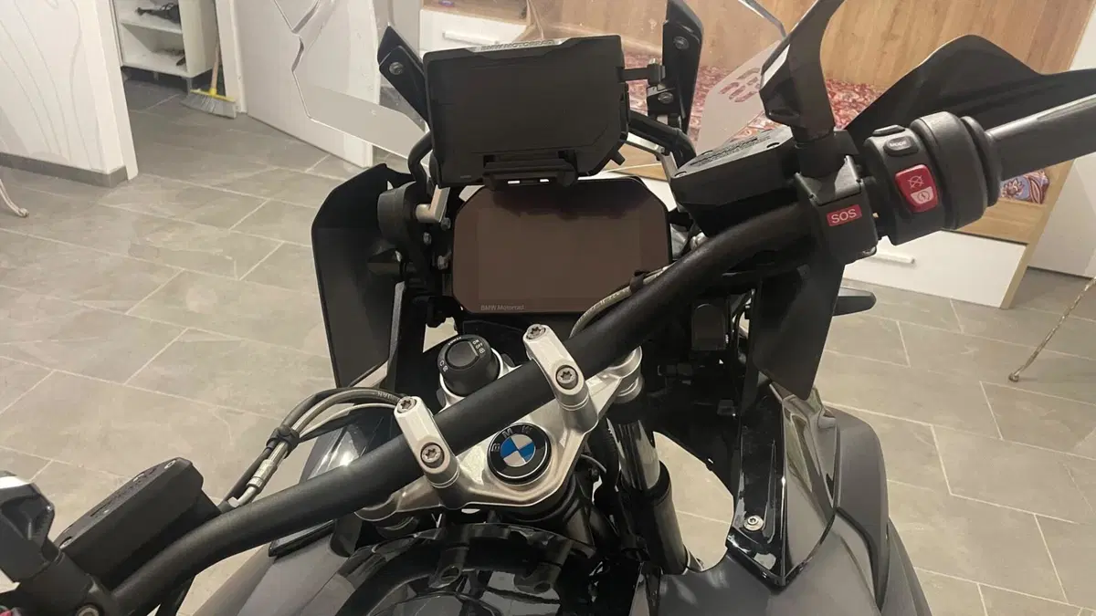 Bmw R 1250 GS (2021 - 24)  (2)