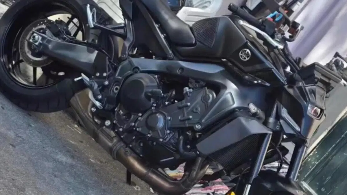 Yamaha MT-09 (2024 - 26)  (7)