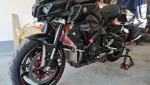 Yamaha MT-10 (2017 - 20)  (5)