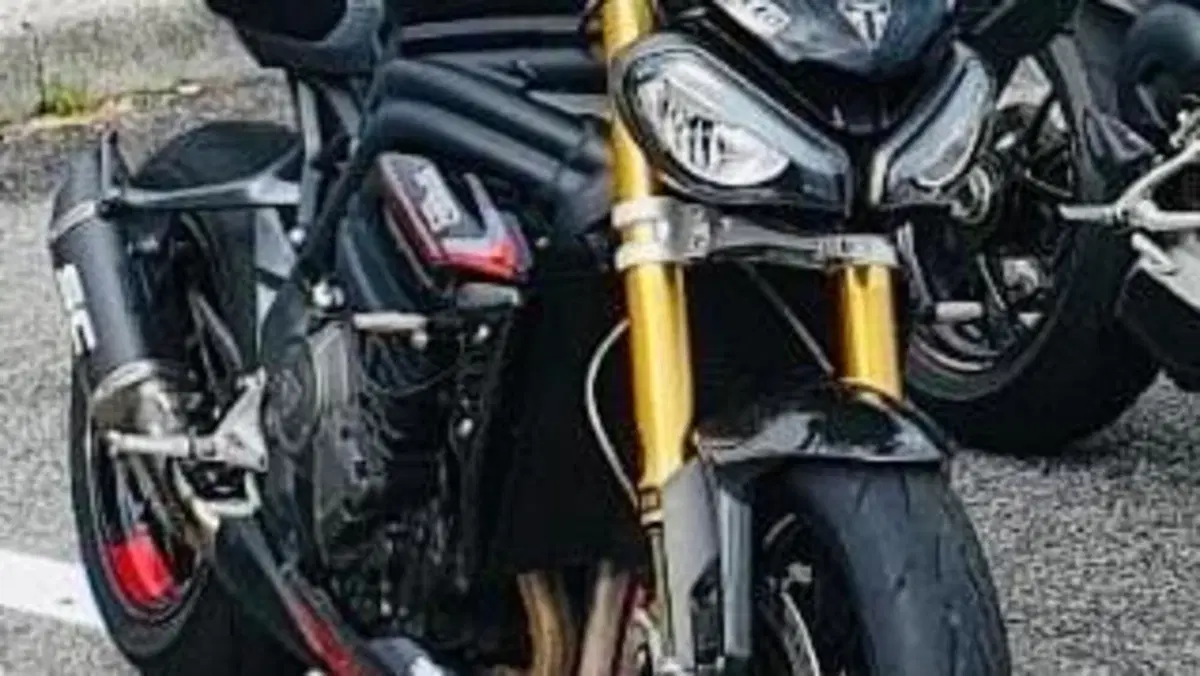 Triumph Speed Triple 1200 RS (2021 - 24)  (2)