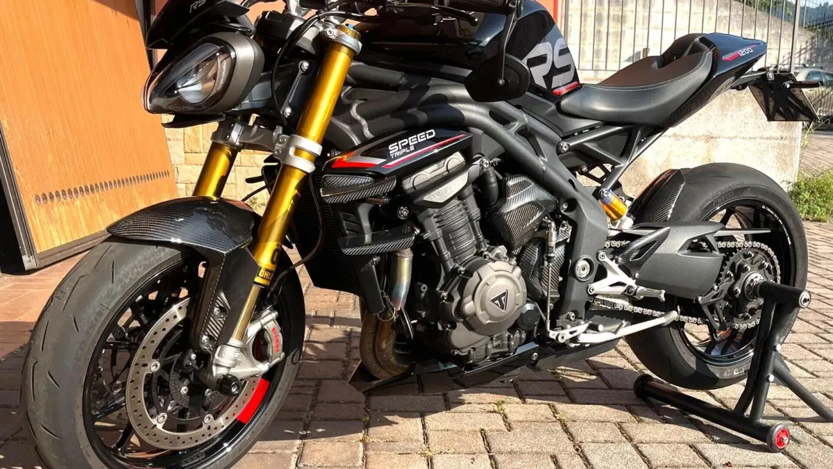 Triumph Speed Triple 1200 RS (2021 - 24)  (3)