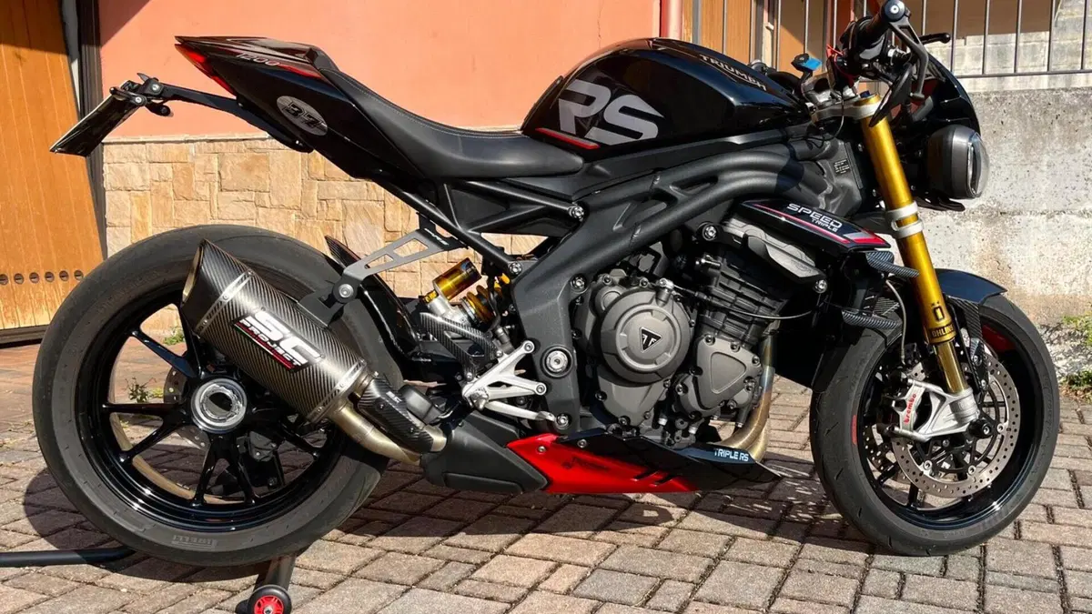 Triumph Speed Triple 1200 RS (2021 - 24)  (4)