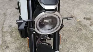 Moto Morini SEIEMMEZZO STR (2022 - 26)  (3)