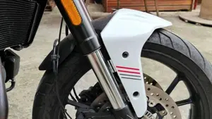Moto Morini SEIEMMEZZO STR (2022 - 26)  (11)