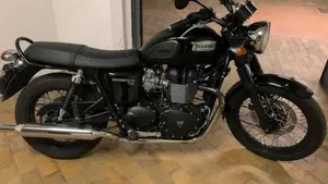 Triumph Bonneville T100 (2008 - 16)  (2)