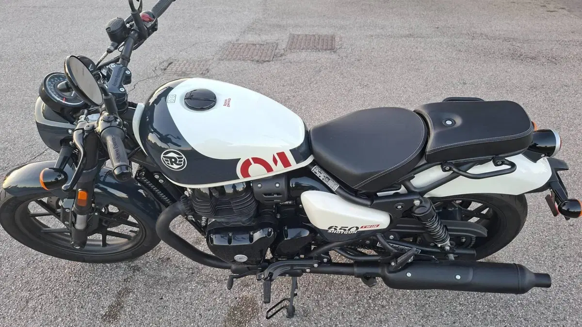 Royal Enfield Shotgun 650 (2024 - 26)  (4)
