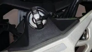 CFMOTO 675SR-R (2025 - 26)  (4)