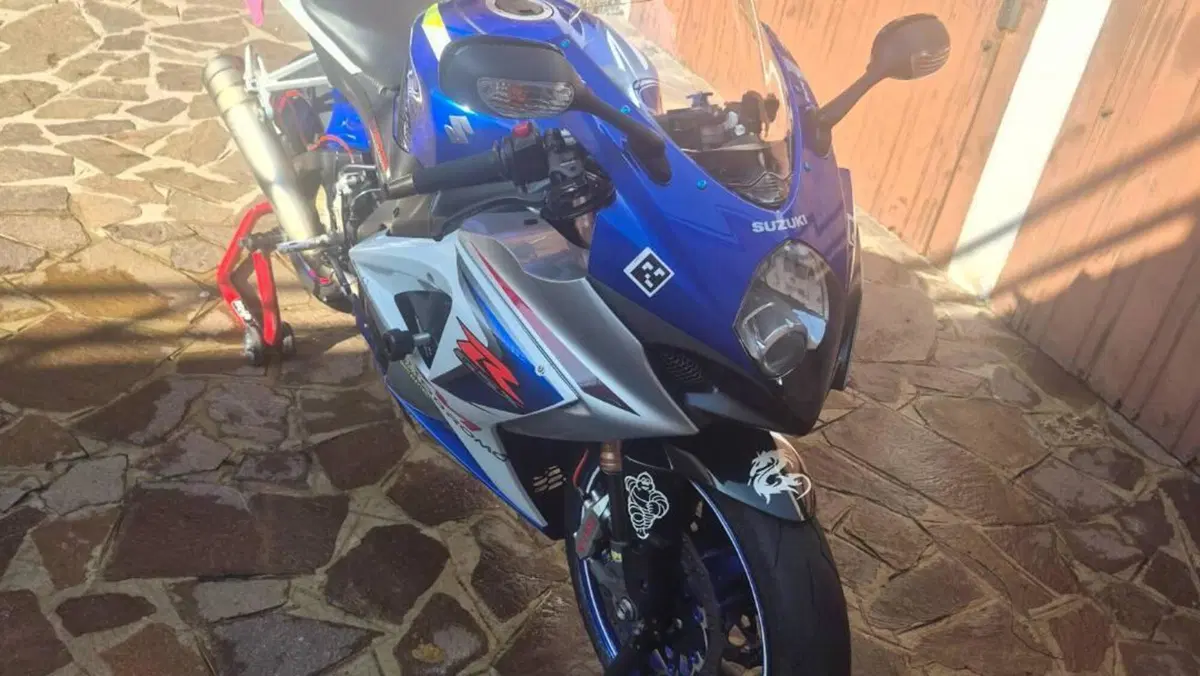 Suzuki GSX-R1000 (2006 - 08) 