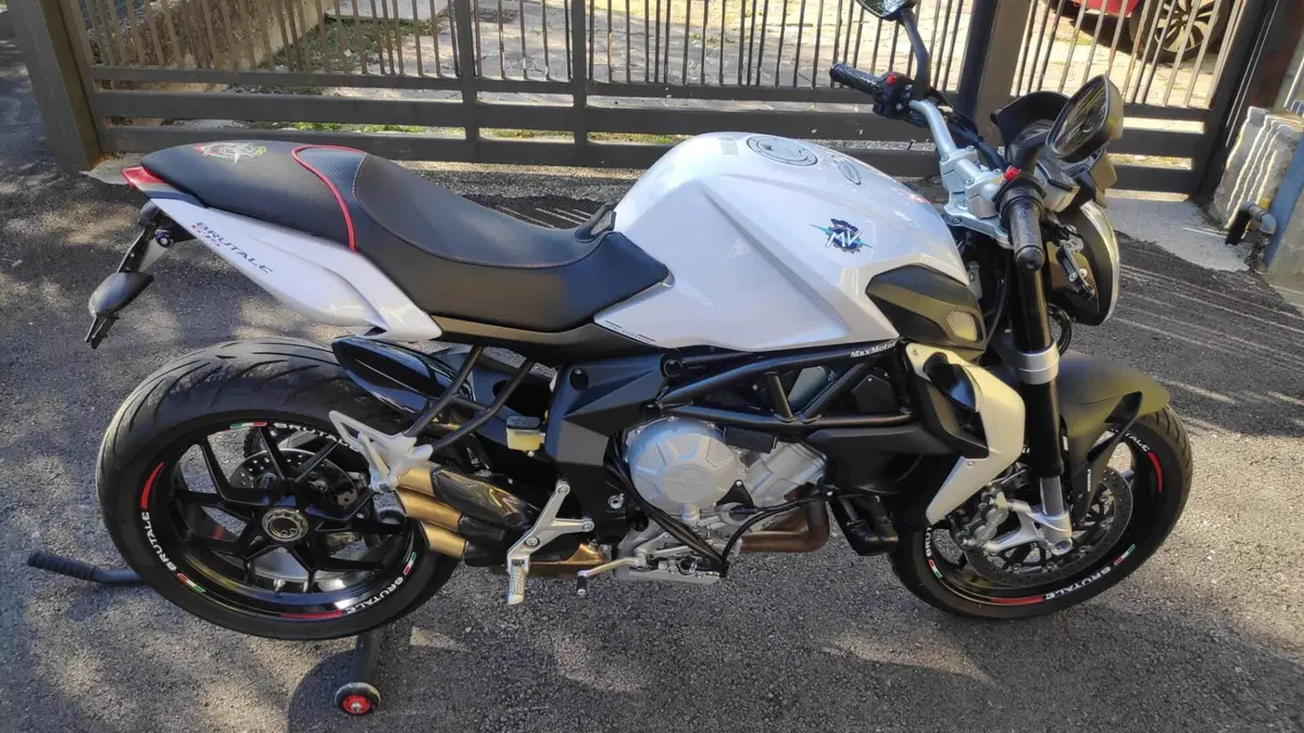 MV Agusta Brutale 675 EAS ABS (2011 - 16)  (4)