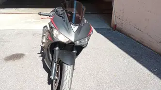 Yamaha YZF R3 (2015 - 17) usata