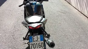 Yamaha YZF R3 (2015 - 17)  (3)