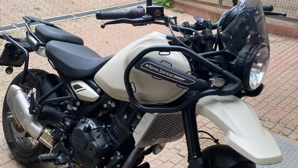 Royal Enfield Himalayan 450 (2024 - 26)  (10)