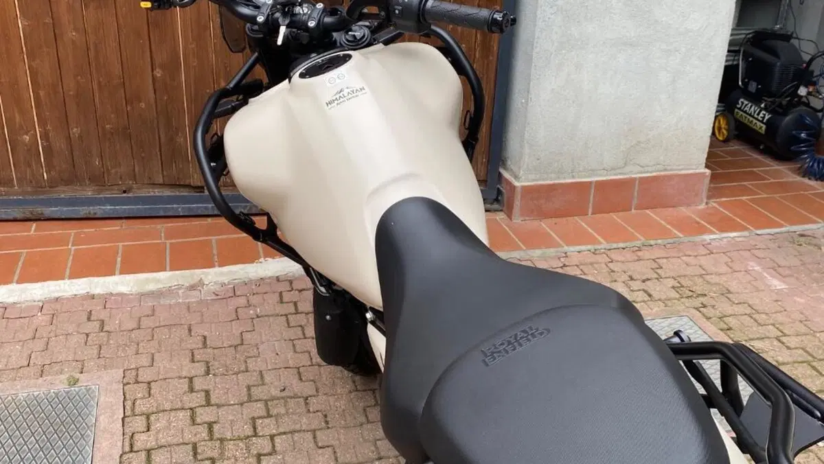 Royal Enfield Himalayan 450 (2024 - 26)  (11)