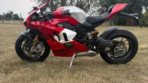 Ducati Panigale V4 R (2023 - 24)  (4)