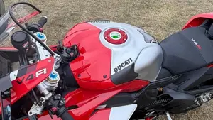 Ducati Panigale V4 R (2023 - 24)  (5)