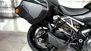 Suzuki GSX-S1000 (2021 - 25)  (2)