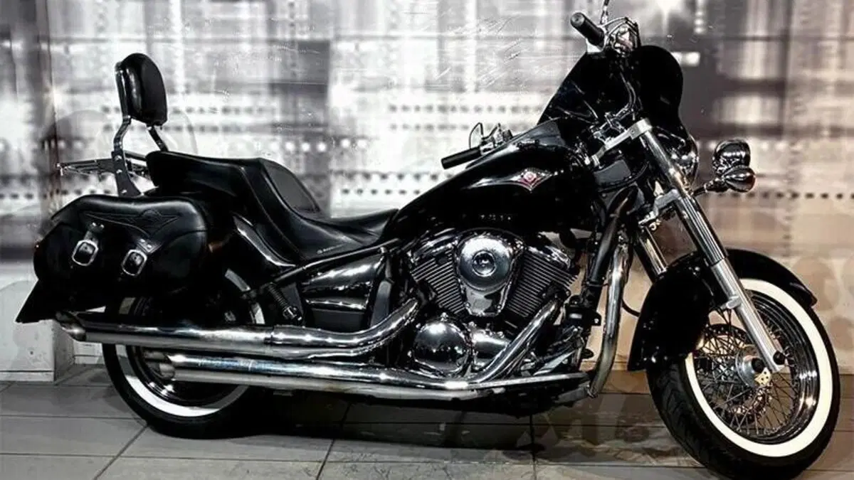 Kawasaki Vulcan VN 900 Classic (2006 - 10) 