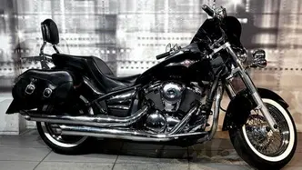 Kawasaki Vulcan VN 900 Classic (2006 - 10) usata