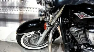 Kawasaki Vulcan VN 900 Classic (2006 - 10)  (7)