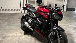 Triumph Street Triple 765 RS (2023 - 26)  (5)