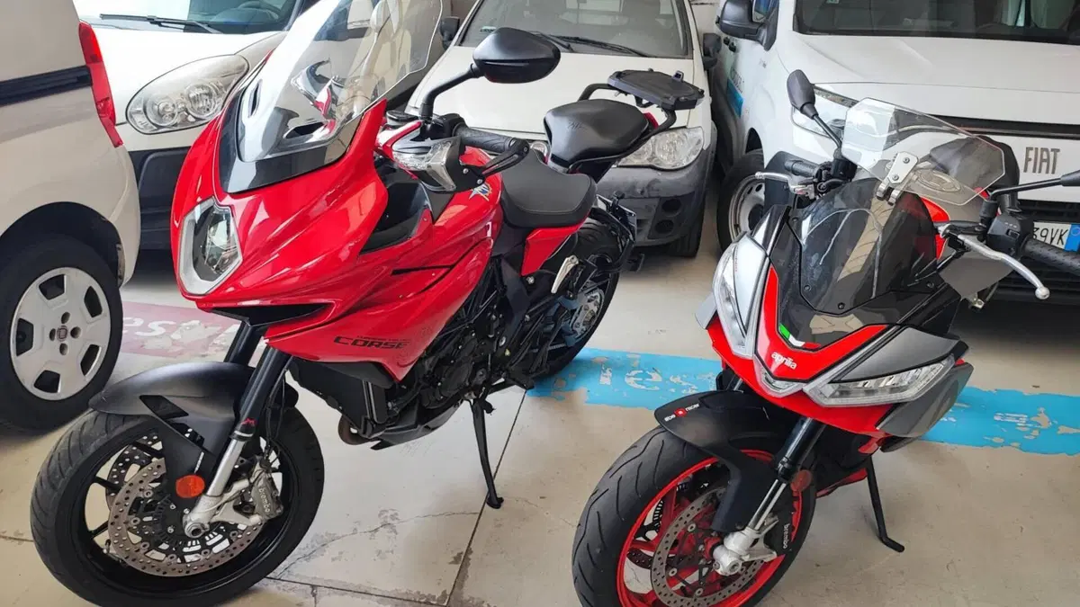 Aprilia Tuono 660 (2021 - 25)  (2)