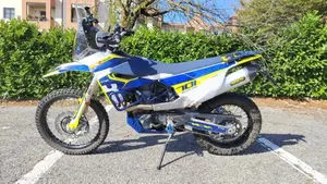 Husqvarna 701 Enduro (2023 - 25)  (2)