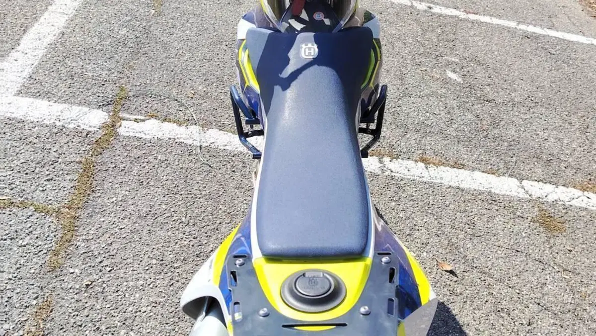 Husqvarna 701 Enduro (2023 - 25)  (6)