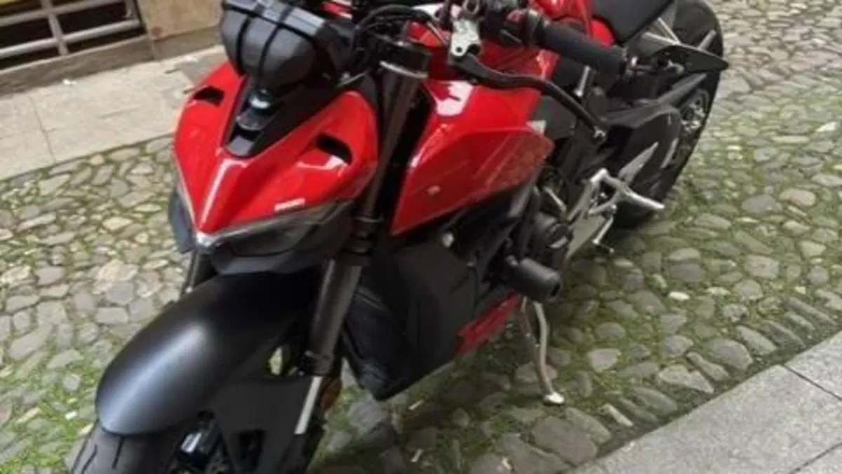 Ducati Streetfighter V4 1100 (2020)  (4)