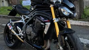 Triumph Speed Triple 1200 RS (2021 - 24)  (5)