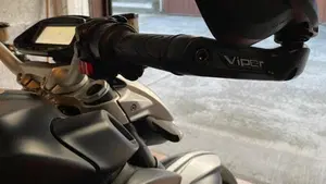 MV Agusta Brutale 800 EAS ABS (2016 - 19)  (2)