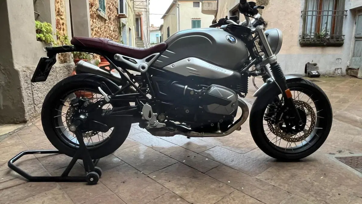Bmw R nineT Scrambler (2021 - 24)  (2)