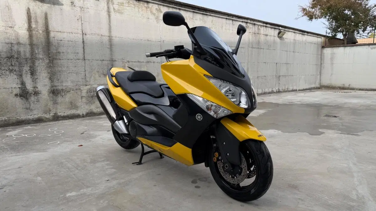 Yamaha T-Max 500 (2008 - 12)  (2)