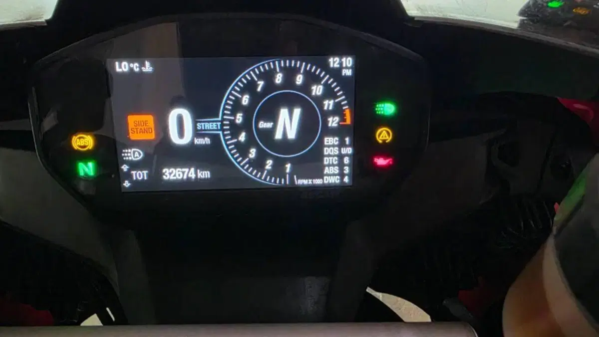 Ducati Panigale V2 955 (2020)  (7)