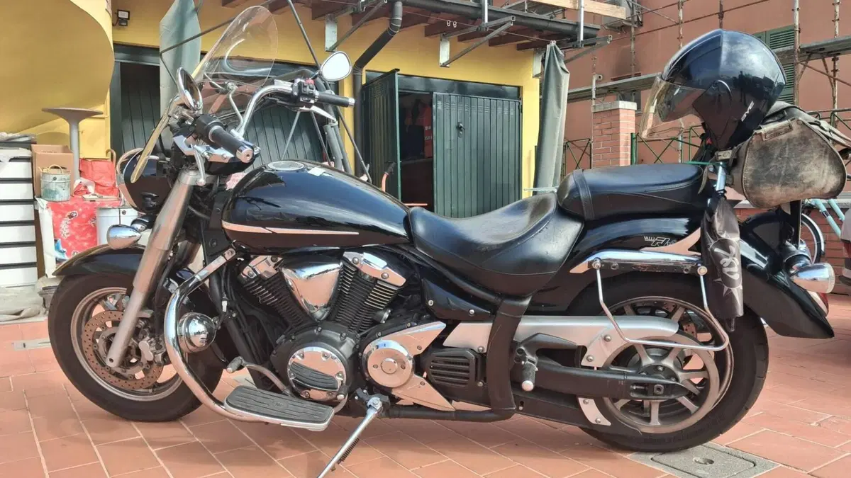Yamaha XVS 1300 Midnight Star (2006 - 16)  (2)